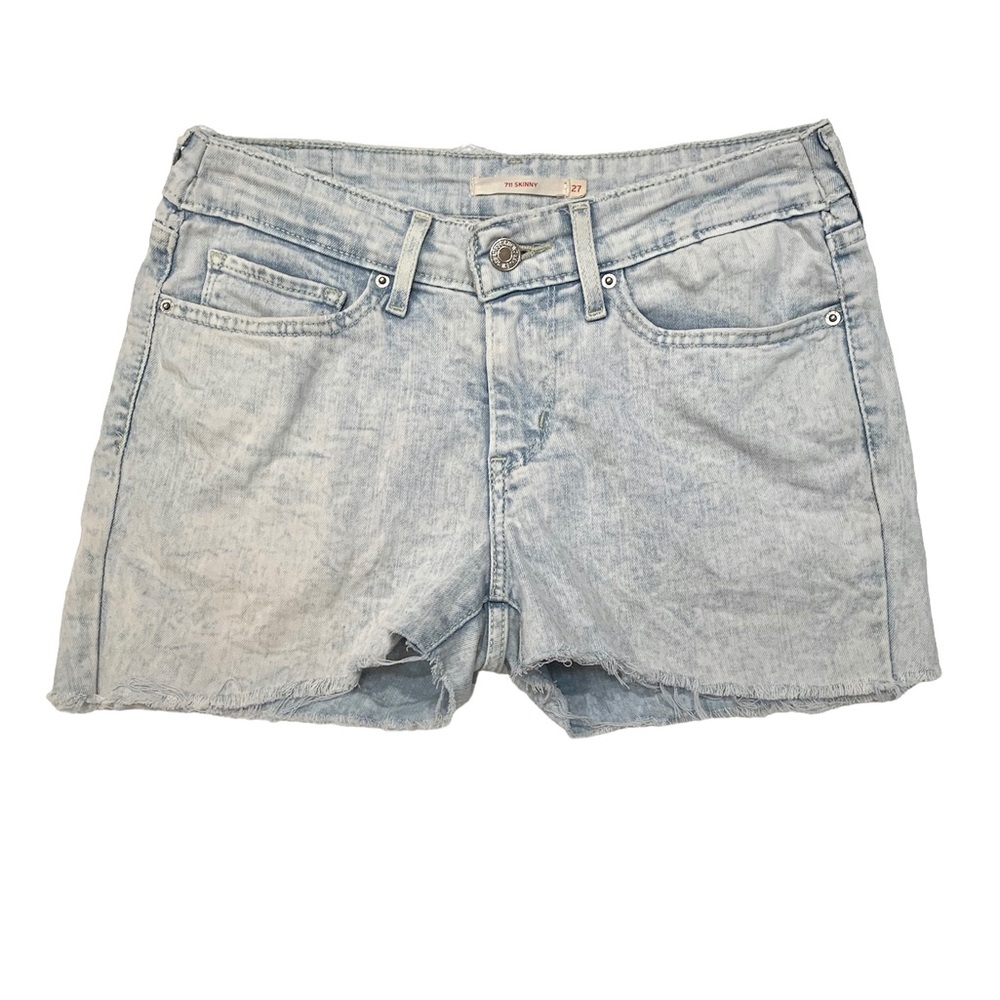 Reworked Light-wash Denim Levi’s Shorts